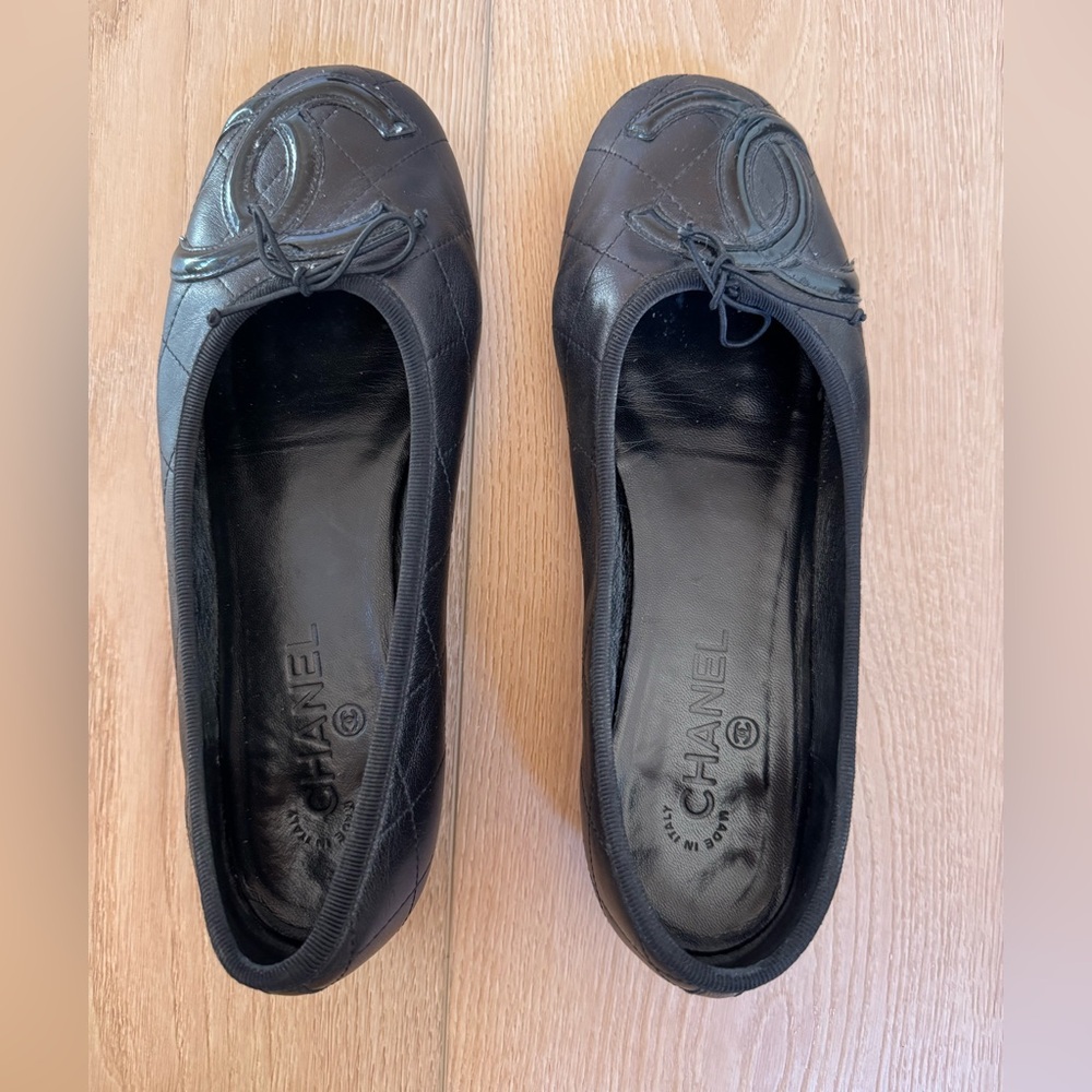 chanel black flats